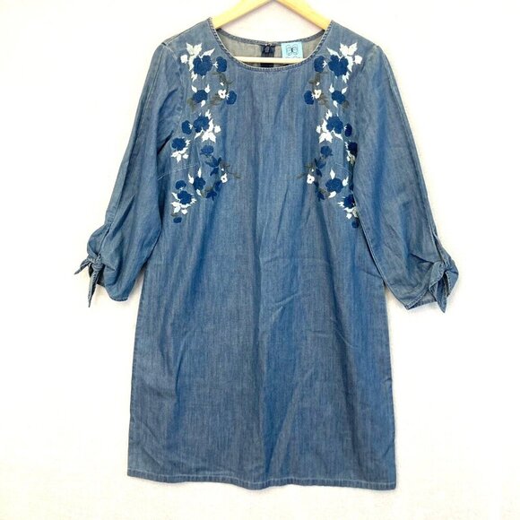CECE Den Embroidered 3/4 Sleeve Chambray Shift Dress Size 10 Floral Boxy Denim - Picture 2 of 15